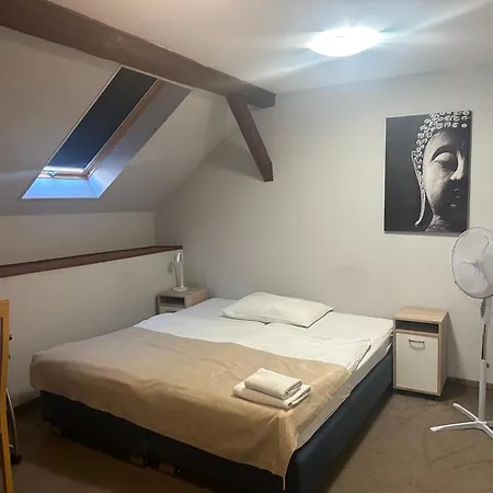 Star 6 아파트 코마롬